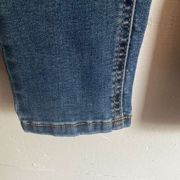 Where about’s size 12 skinny jeans - Picture 3 of 9